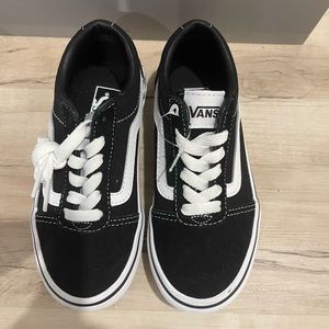 Vans size 12 (big kids) Brand New! Never worn!